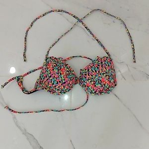 Victoria Secret swim top 34A NWOT
